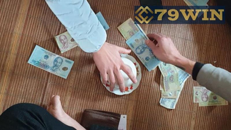 Xóc đĩa thần tài